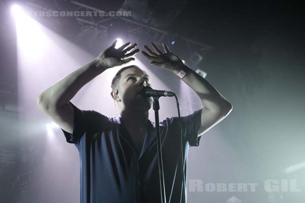 THE TWILIGHT SAD - 2019-10-24 - PARIS - Petit Bain - James Alexander Graham